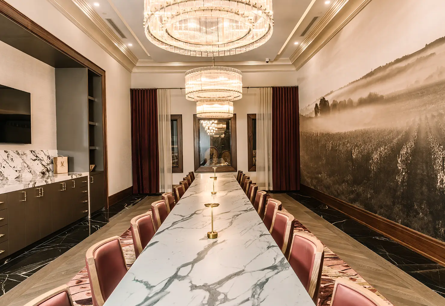 The Aquila Room at Stone Eagle Winery.