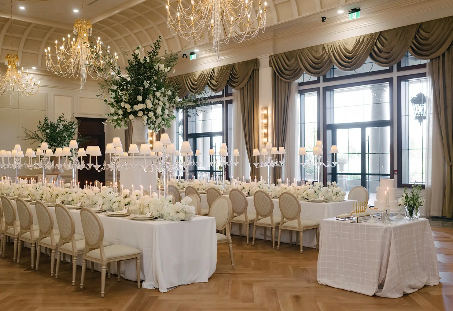 The Ballroom at Stome Eagle Winery set up beautifully for a wedding reception.